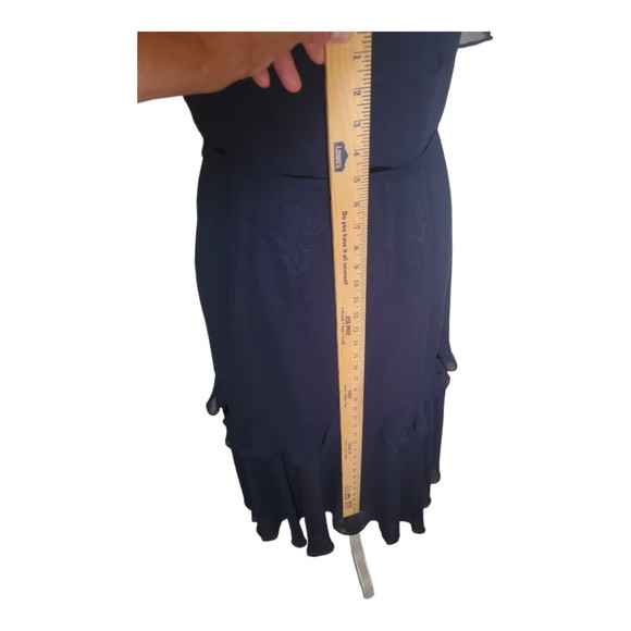 Betsy & Adam tiered chiffon navy blue sleeveless strap ruffled size 6 - Picture 12 of 12
